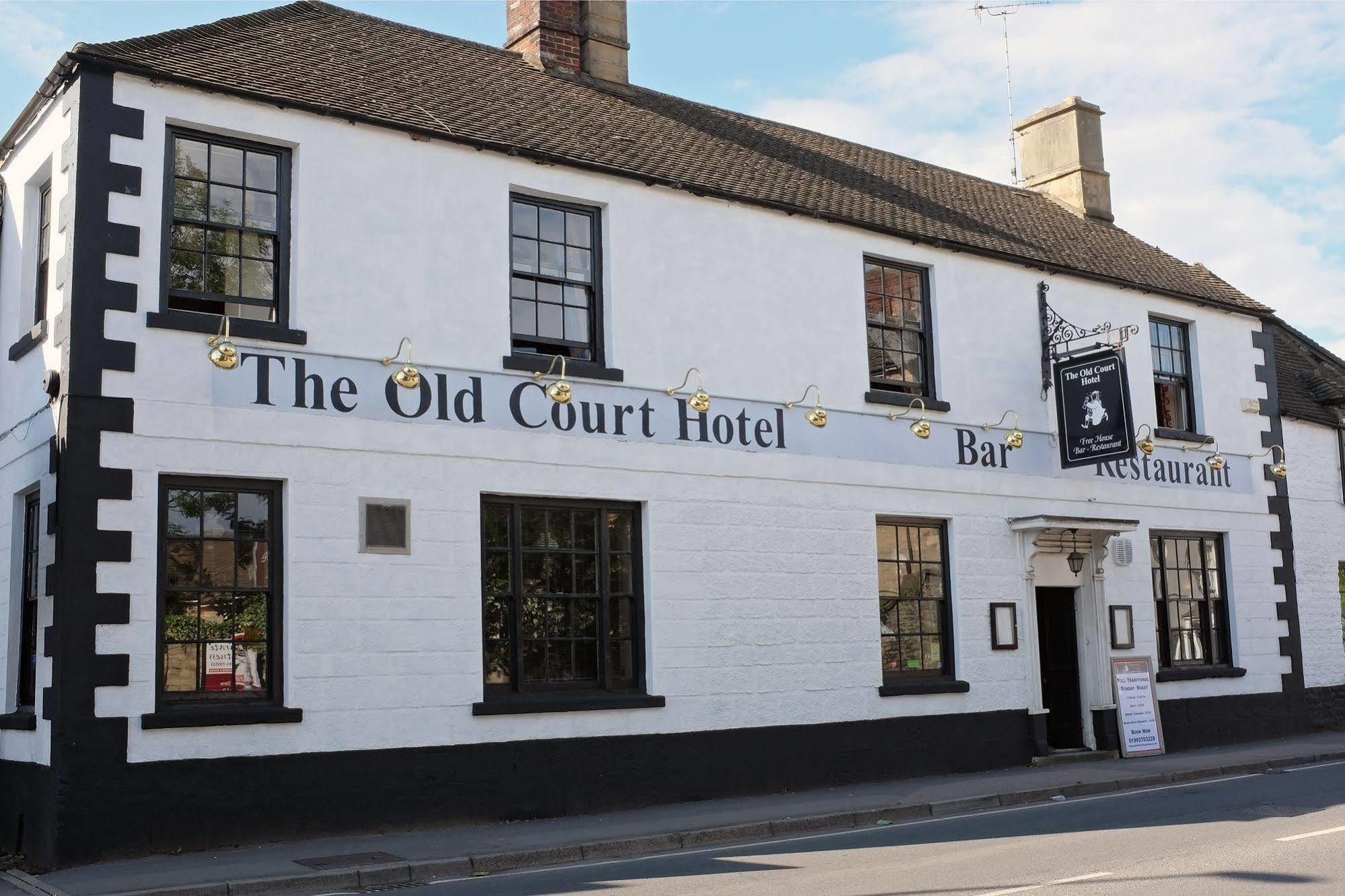 The Old Court Hotel Witney Εξωτερικό φωτογραφία